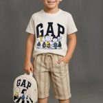 طقم صبياني مع شنطة GAP