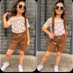 طقم بناتي جلد