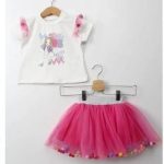 طقم بناتي تنوره وكنزة